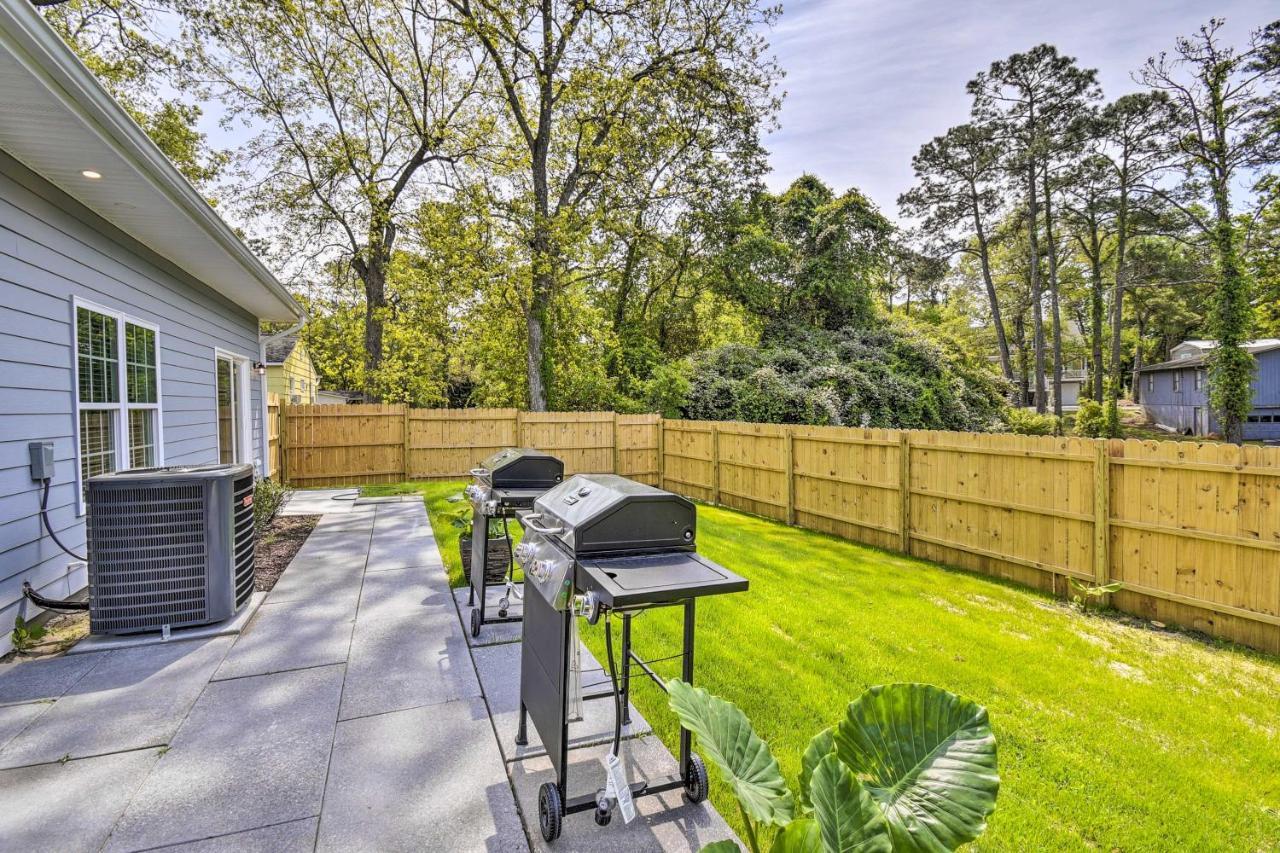 Ocean Isle Beach Home With Shared Lanai And Grill Kültér fotó